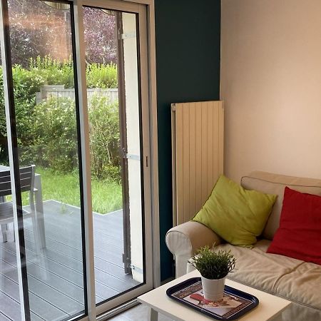 Charmant Cottage 2P Avec Jardin Et Wifi, A 2 Pas De La Plage De Cabourg - Fr-1-487-285 ภายนอก รูปภาพ